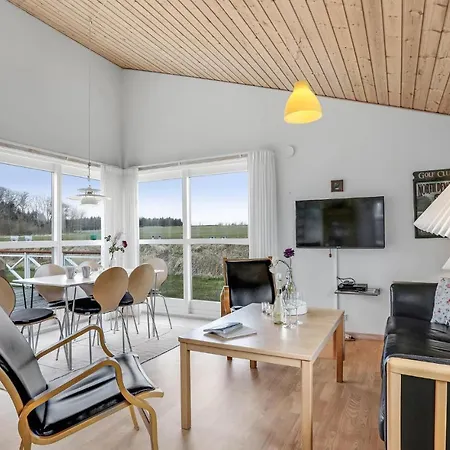 Holiday home 2 Bedroom Stunning In *