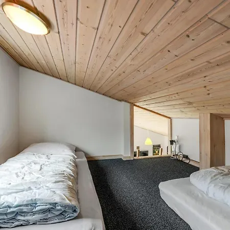 2 Bedroom Stunning In Casa vacanze Gudhjem